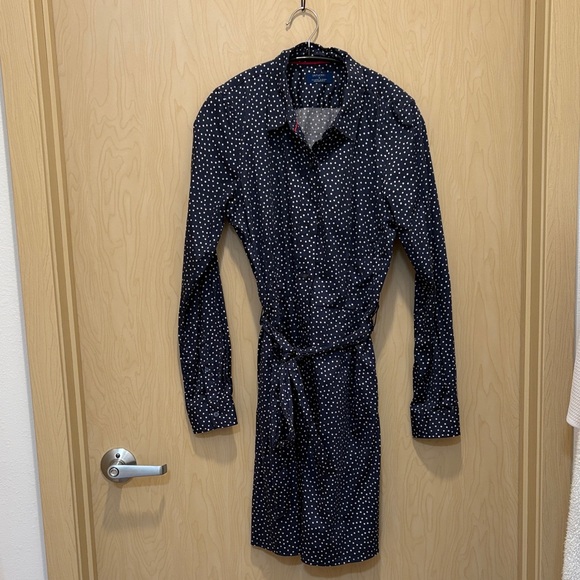UNTUCKit Maryn Polka Dot Shirt Dress - EUC - Size 8 - Picture 1 of 4